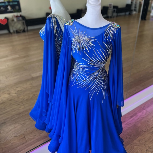 Ballroom Teenager Dress - Picture 6 of 11